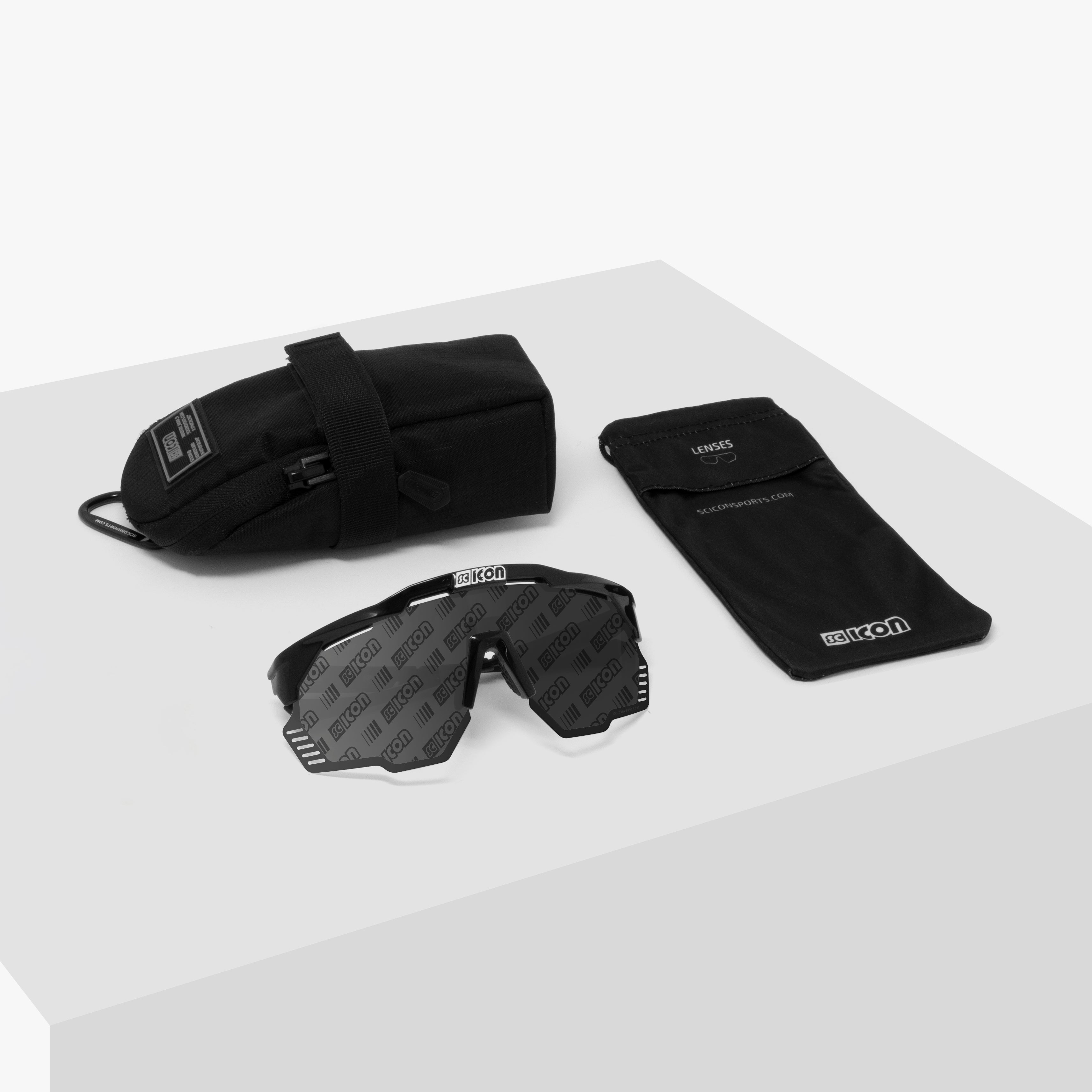 AEROSHADE KUNKEN MONOGRAM