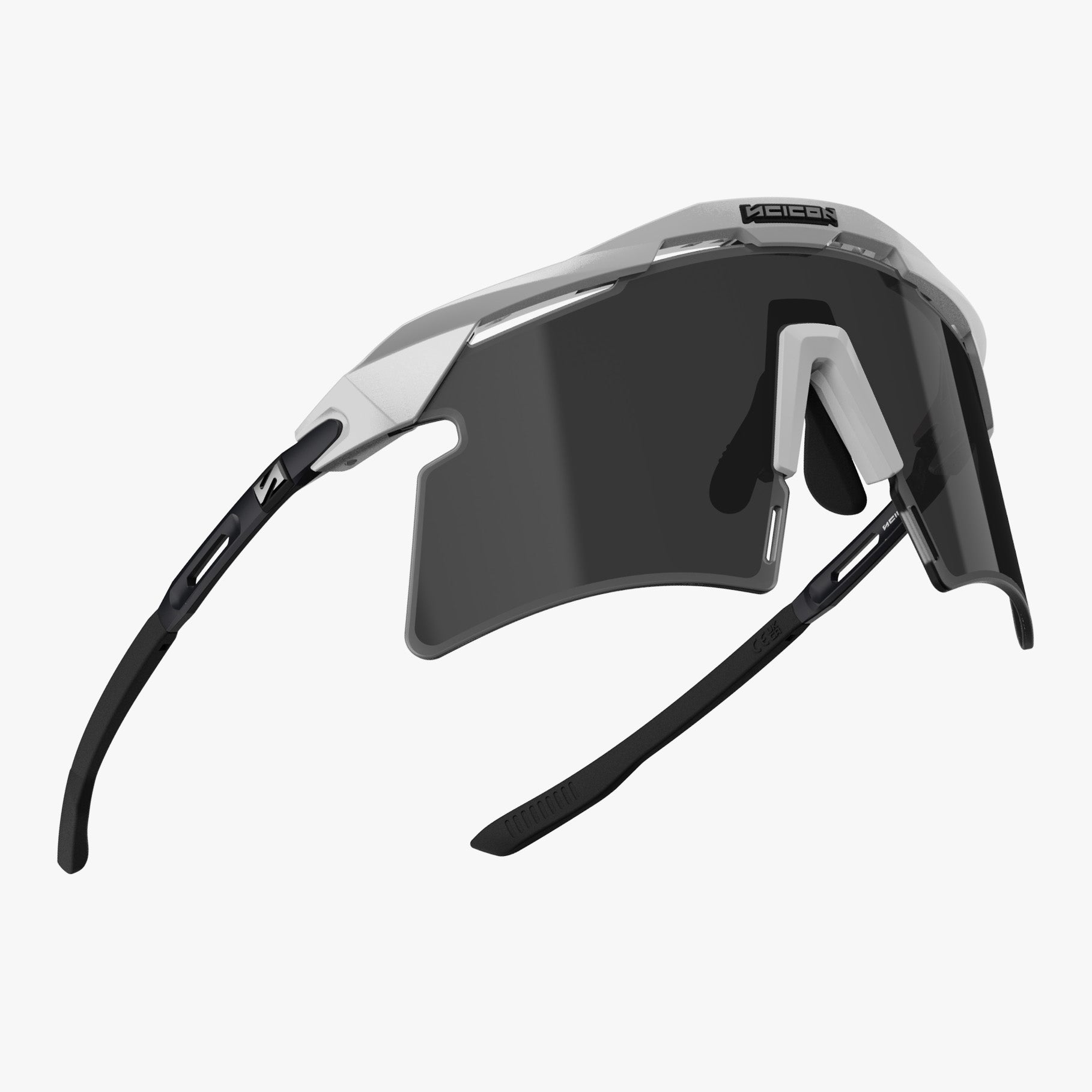 Aeroshade Titanium White Matte Smoke fly
