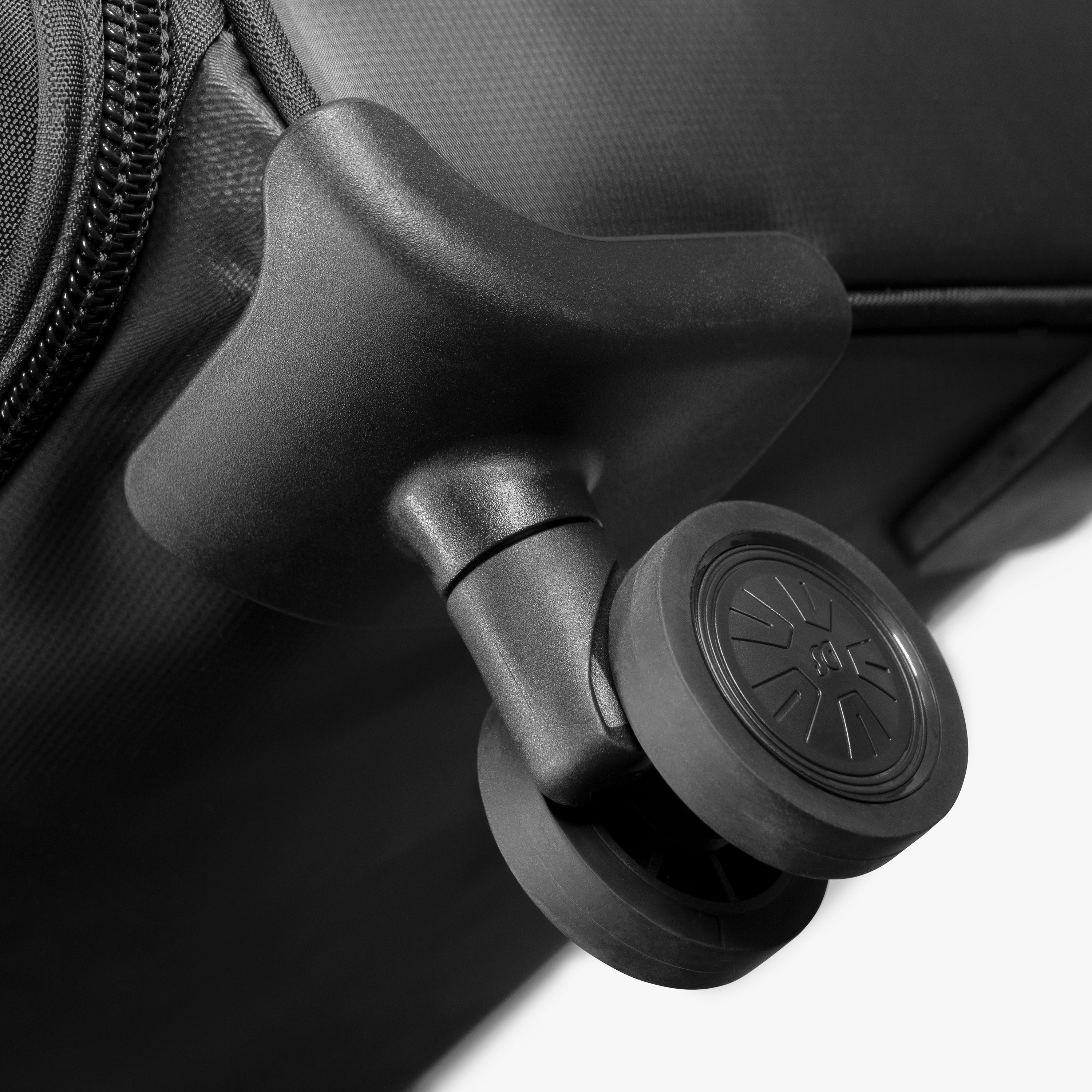 LUGGAGE 110L 4 WD