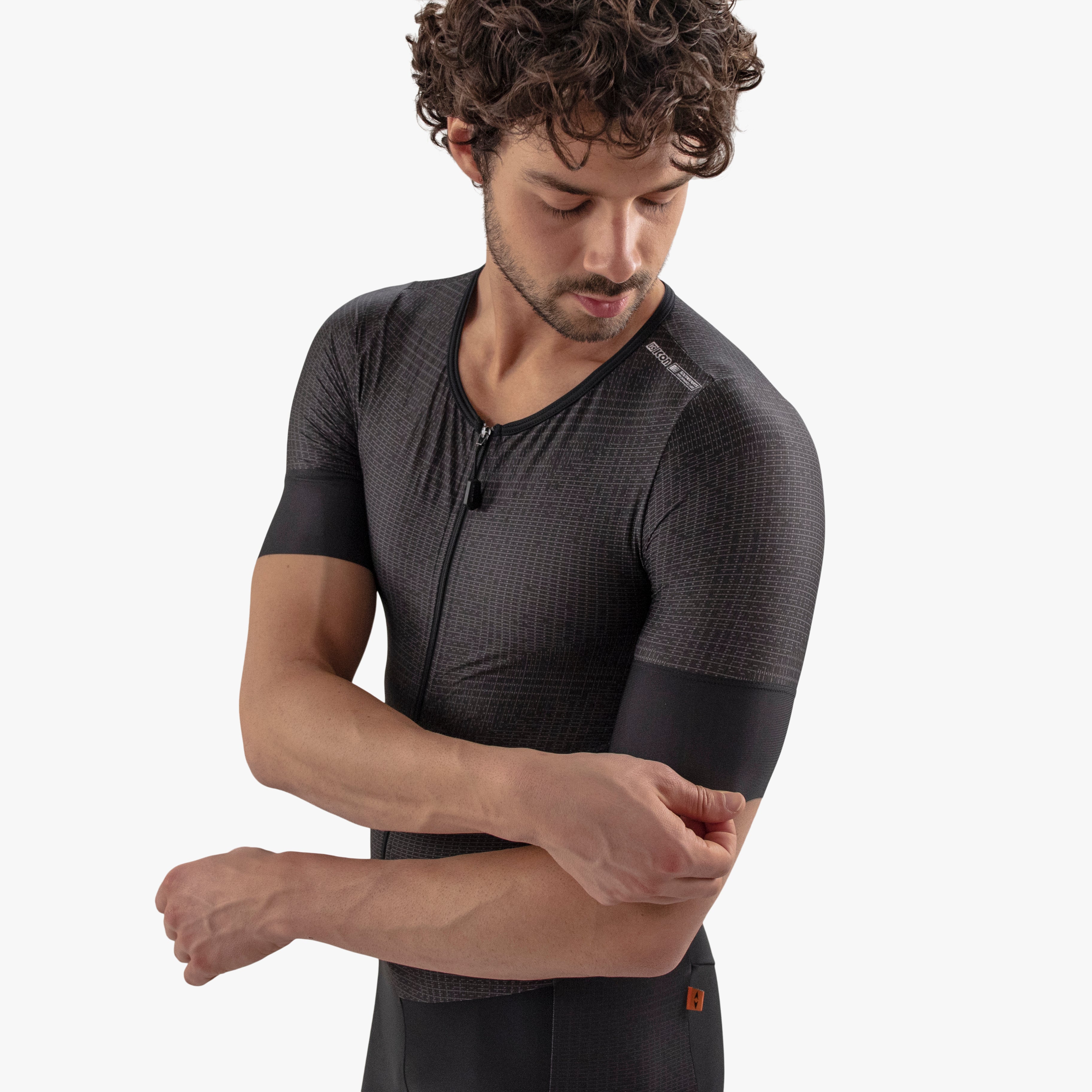 SHORT SLEEVES TRIATHLON SUIT